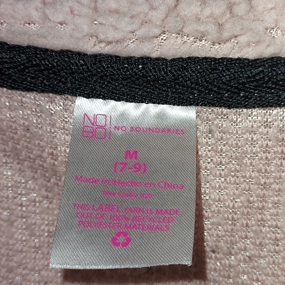 No boundaries Pink fuzzy sweater